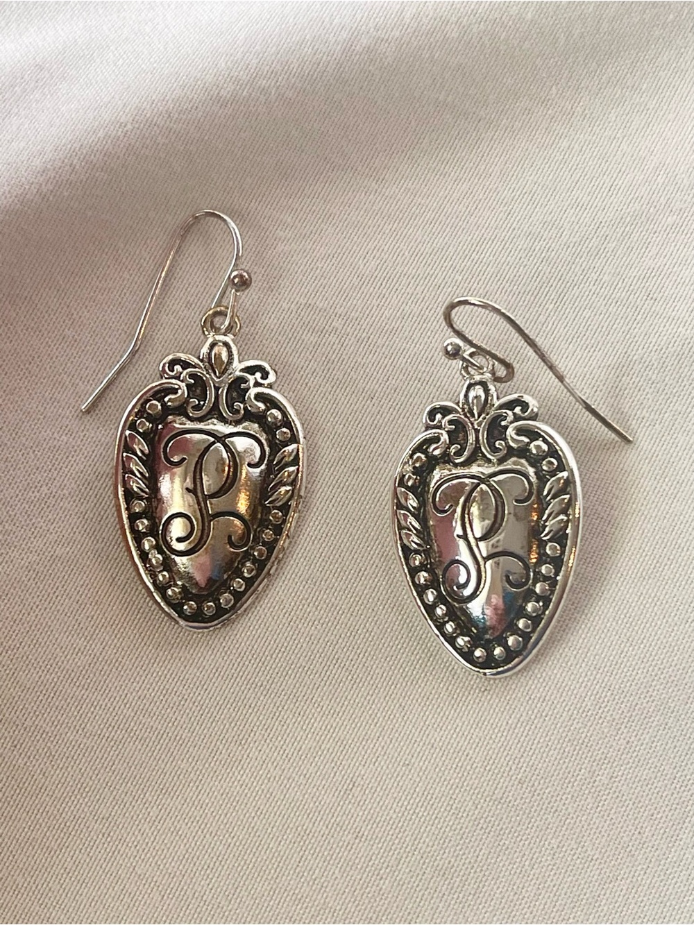 Monogram P Heart Shaped Silver Tone Drop Earrings